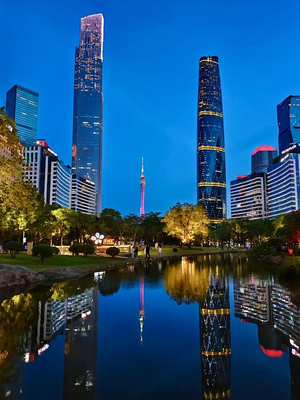 Huacheng Square 4