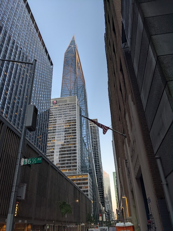 Hearst Tower 4