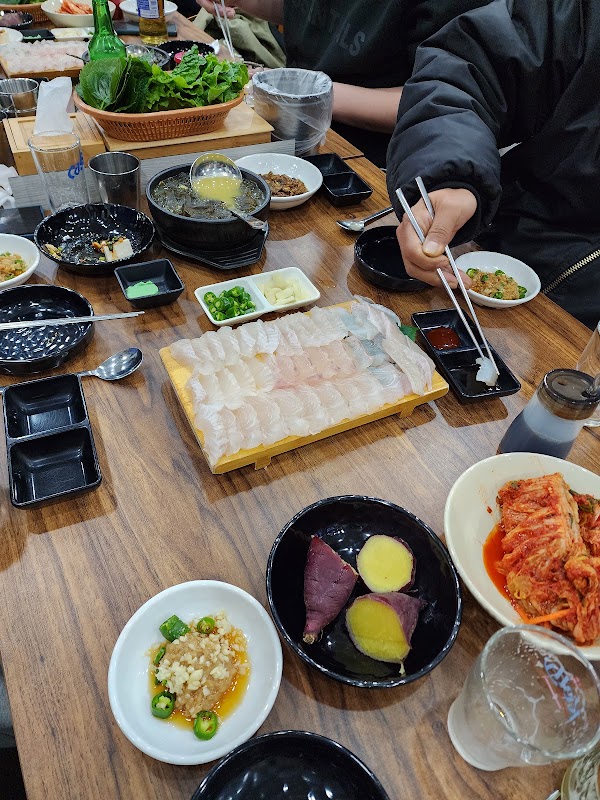 성원세꼬시 3