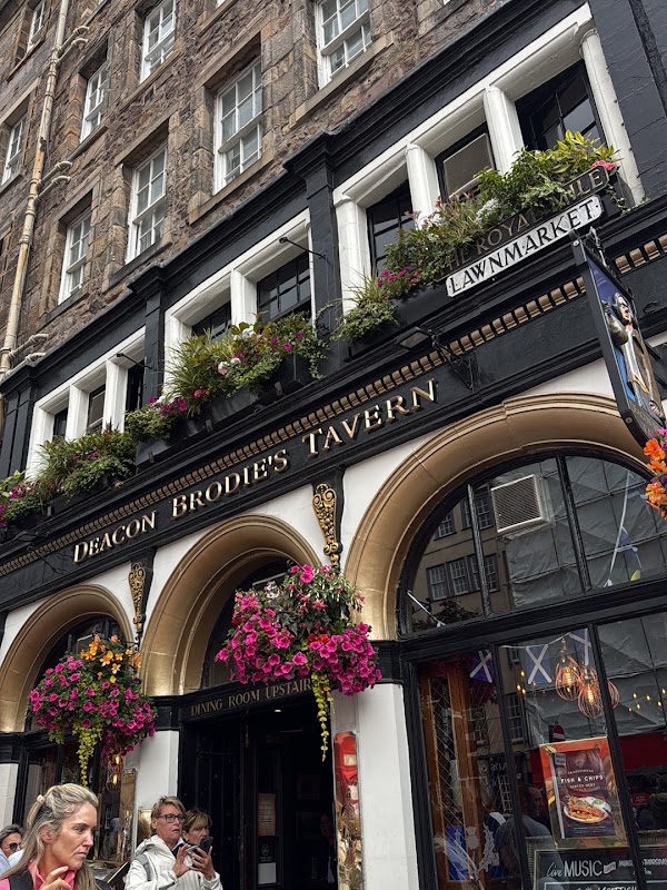 Deacon Brodies Tavern 2