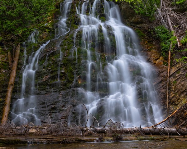 Sentier La Chute