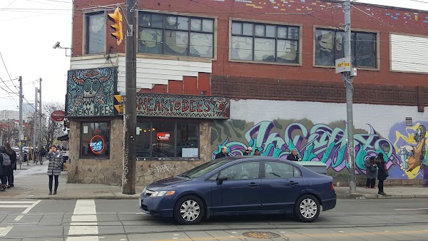 Sneaky Dee's