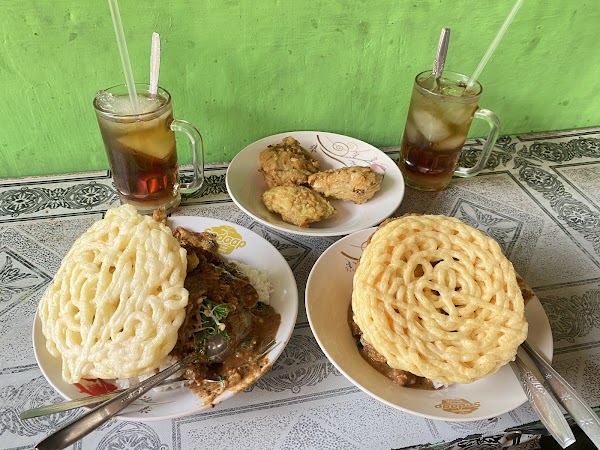 Pecel & Soto Magetan Bu Ramelan 1
