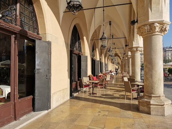 Main Square 3