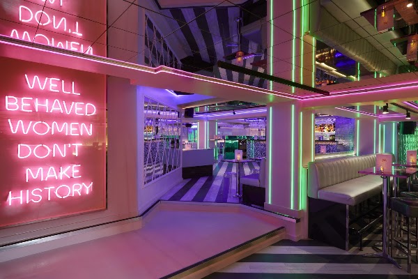 Tonight Josephine - Waterloo