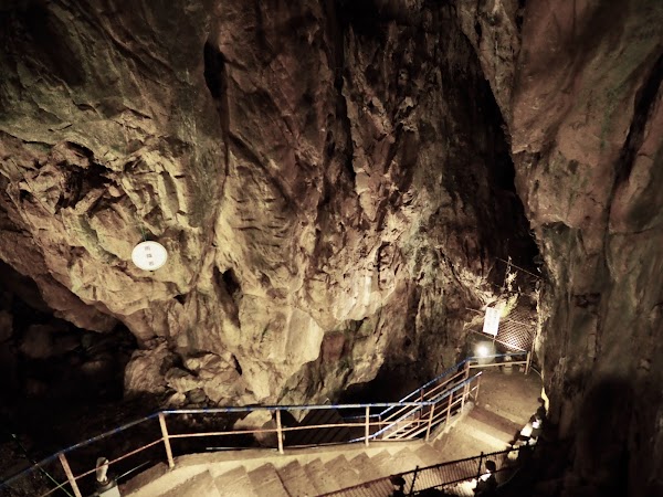 Nippara Limestone Caves 4