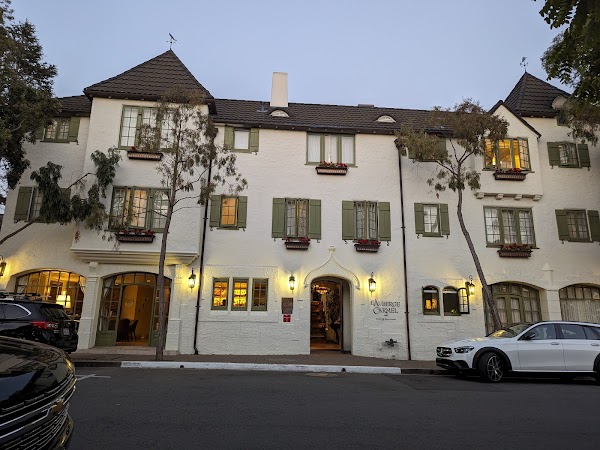 L'Auberge Carmel 3