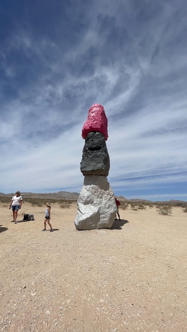 Seven Magic Mountains 3
