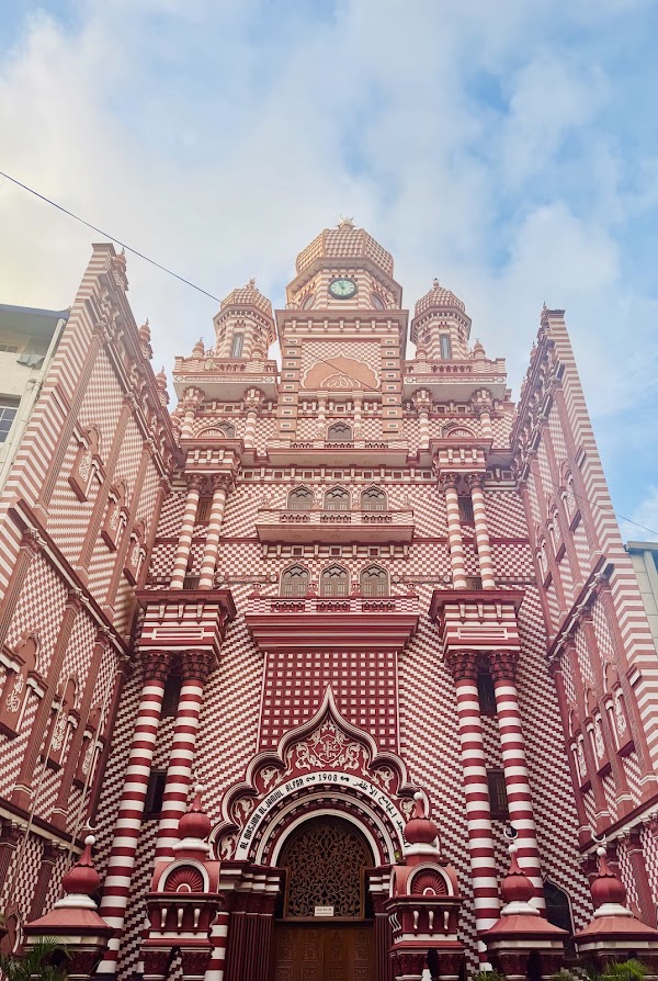 Jami Ul-Alfar Mosque