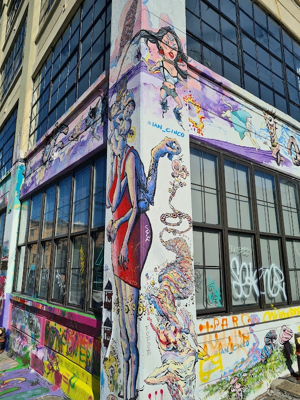 Bushwick 4