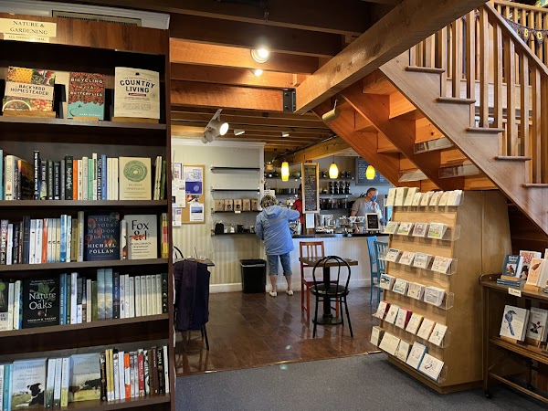 Owl & Turtle Bookshop Café 2