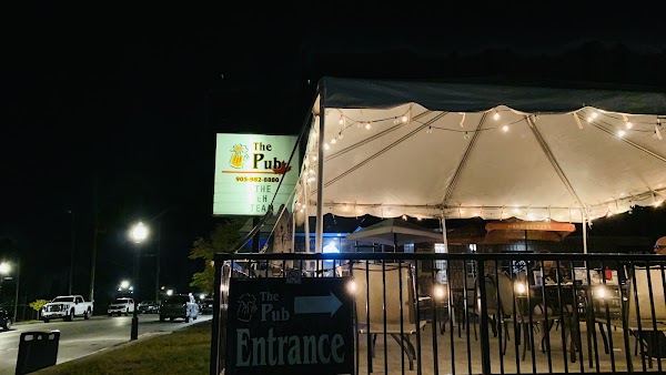 The Lakeview Pub