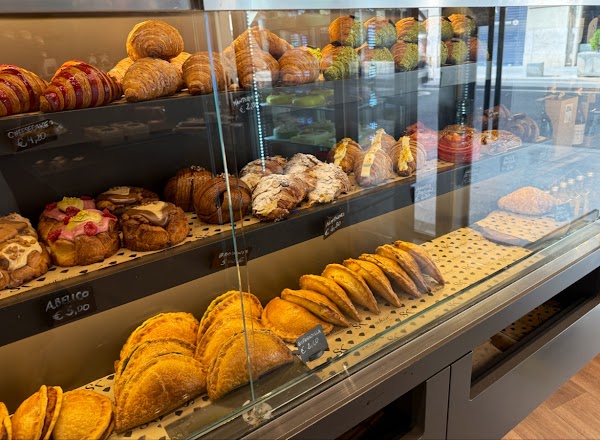 Sukar Pastry Shop 4