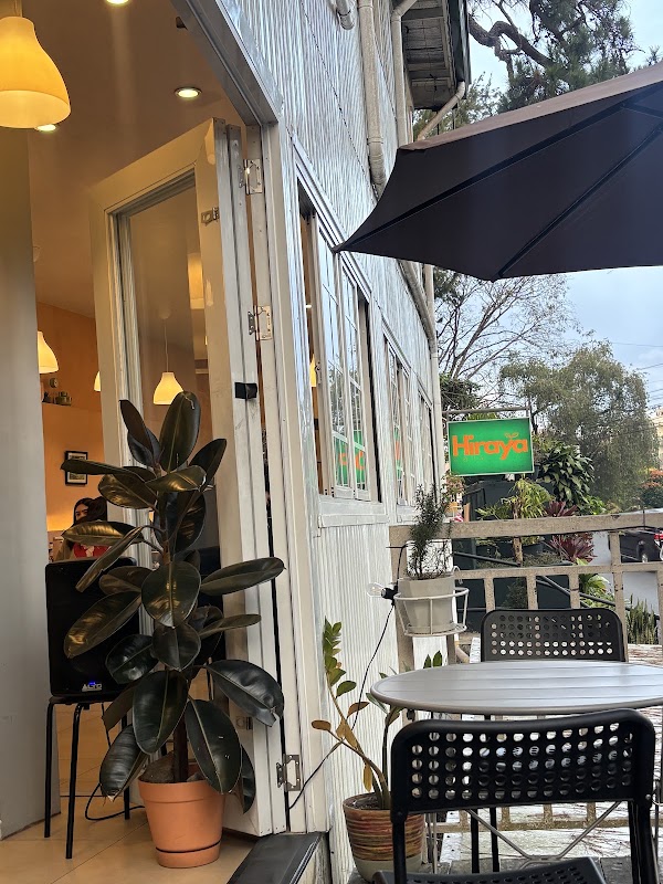Hiraya Café 5