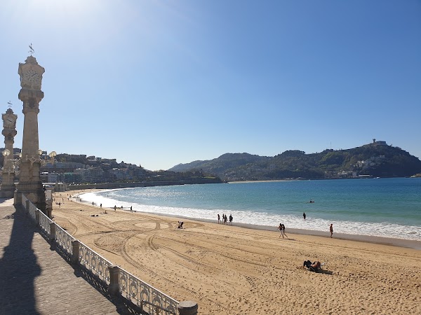 Beach of La Concha 3