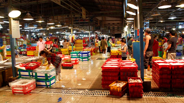 Chợ Đầu mối Bình Điền