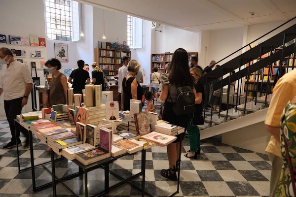 Spazio Sette Libreria 5