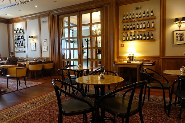 Houdini Restaurant 1