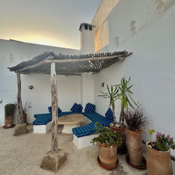 Dar Beida – Castles In The Sand