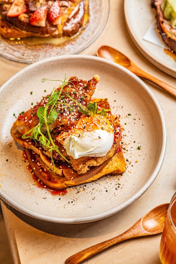 L Ü C K Y - RAMEN | SUSHI | COCKTAILS - ANCOATS 2