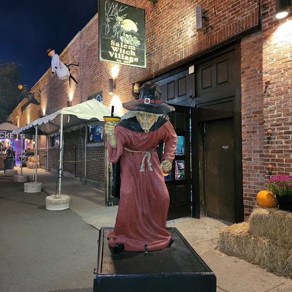 Salem Witch Village and the Lost Library 2
