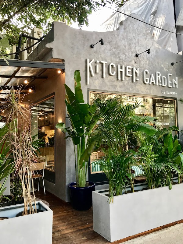 Kitchen Garden Juhu 1