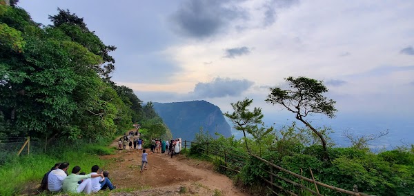 Nelliampathi