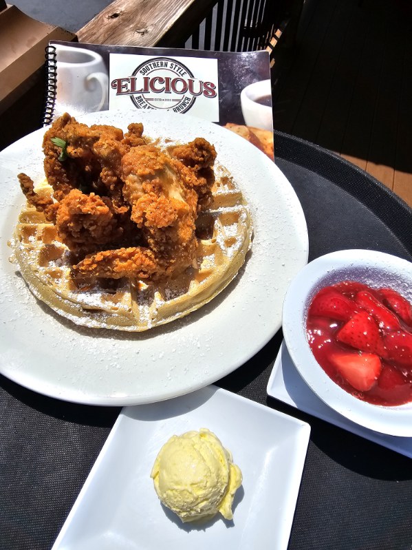 Elicious Southern Style Breakfast and Brunch 4