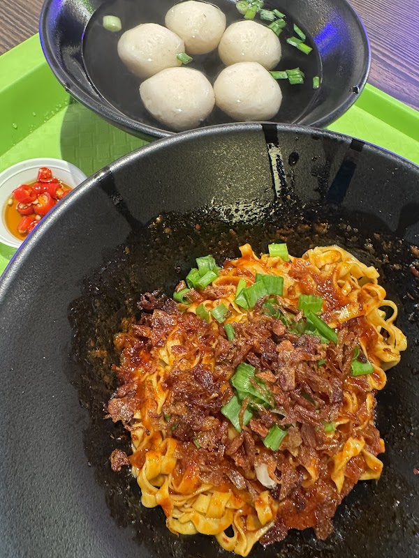 Bounce Teochew Fishball Noodles 4