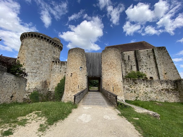 Château de la Madeleine 5