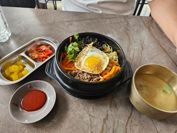 Mari Meokja [마리먹자] Halal Korean & Malaysian 3