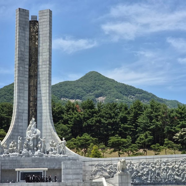 Daejeon National Cemetery 4