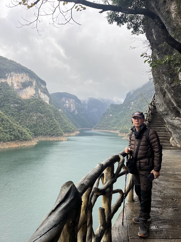Qingjiang Gallery 2