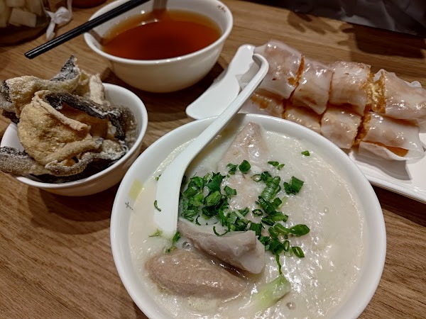 Ten Noodle Shop 2