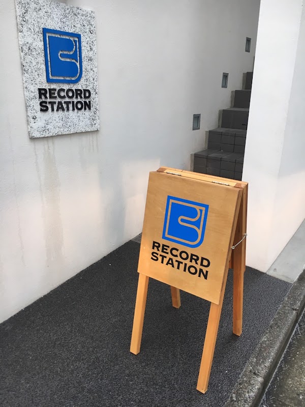Record Station 4