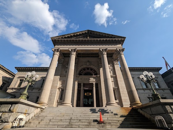 Osaka Prefectural Nakanoshima Library