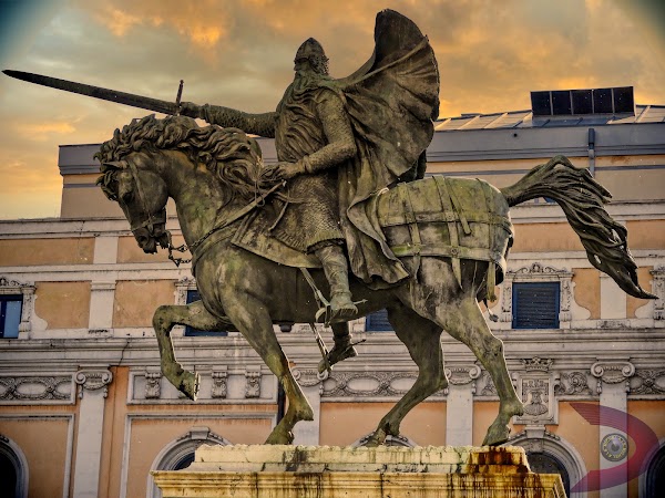 Statue of El Cid 1