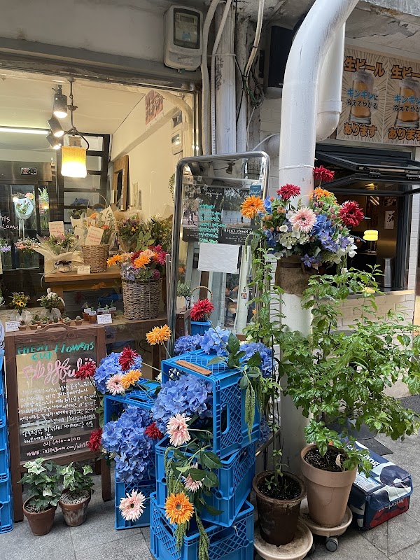 Haebangchon Sinheung Market 3