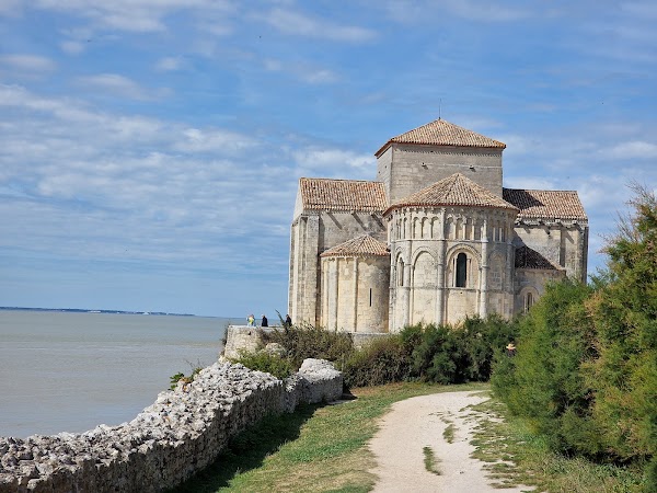 Église Sainte-Radegonde de Talmont-sur-Gironde 1
