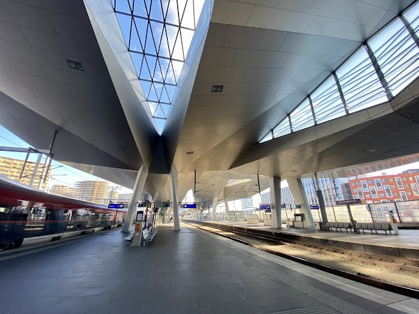 Vienna Central Station 4