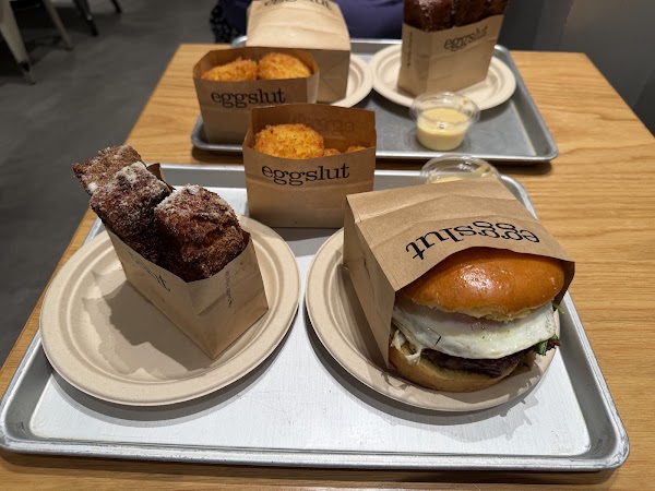 eggslut Shinjuku Southern Terrace 4