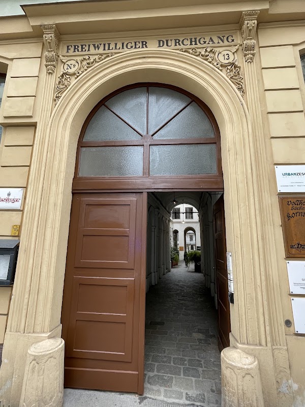 Schottendurchhaus 3