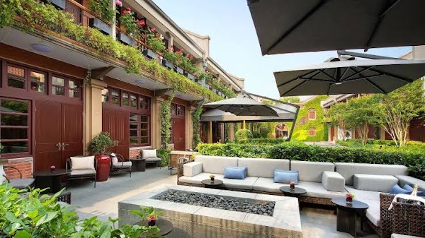 Shanghai Jianyeli Capella Hotel