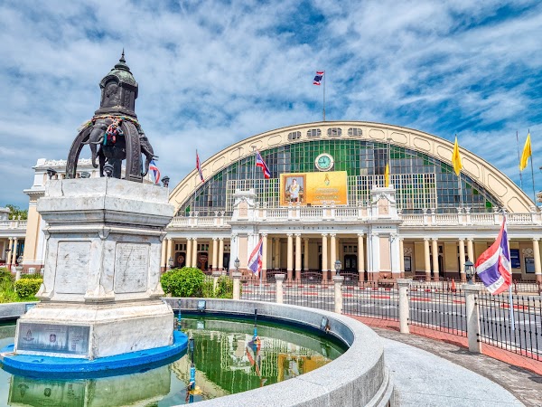 Bangkok Train Station 4