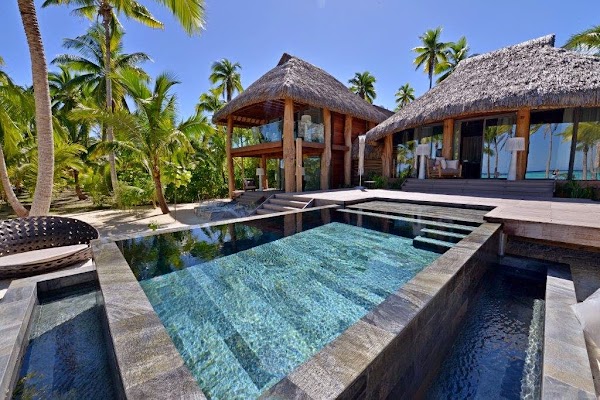 Hotels 10