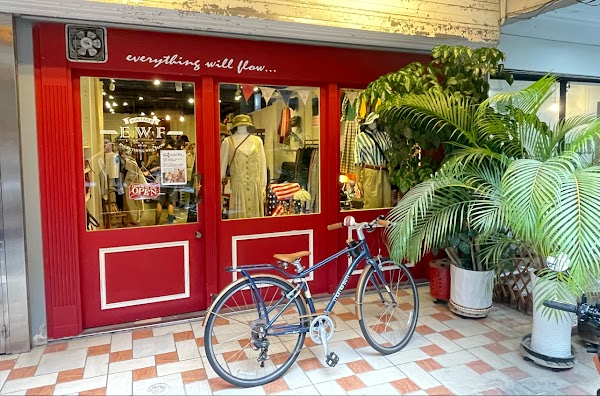 EWF Vintage 古著店｜高質感古著服飾