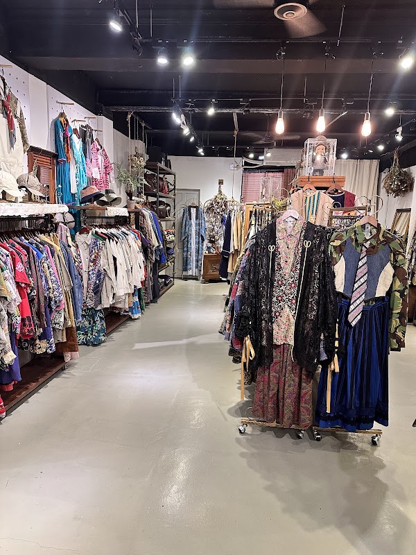 EWF Vintage 古著店｜高質感古著服飾 2