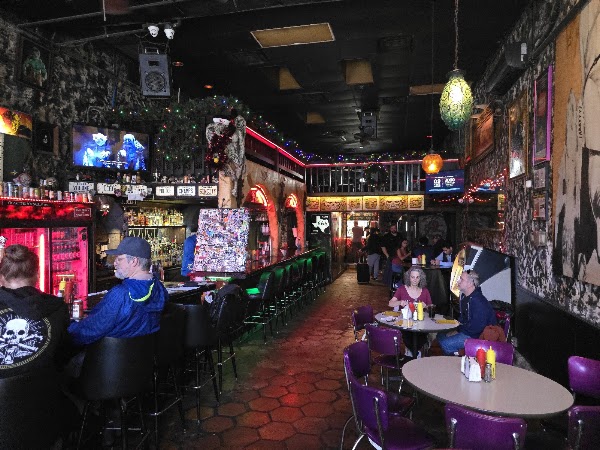 Casino El Camino 3