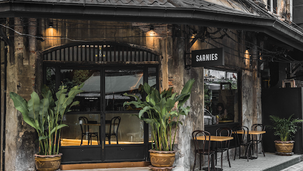 Sarnies Bangkok 2