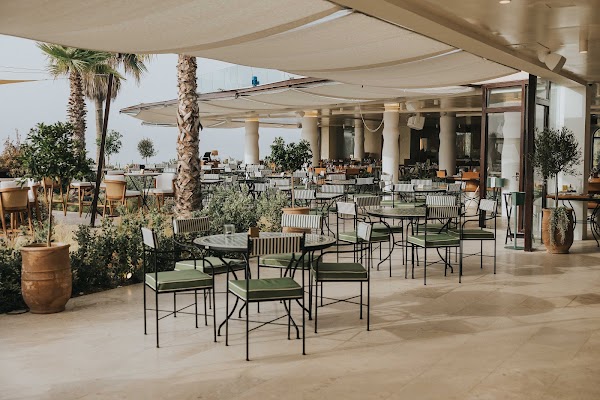 Barbillón Marbella | Beach Club and Restaurant